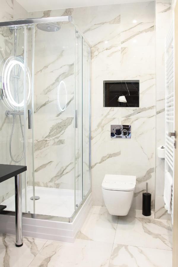 Medzilaborce Typton Hotel&Spa מראה חיצוני תמונה