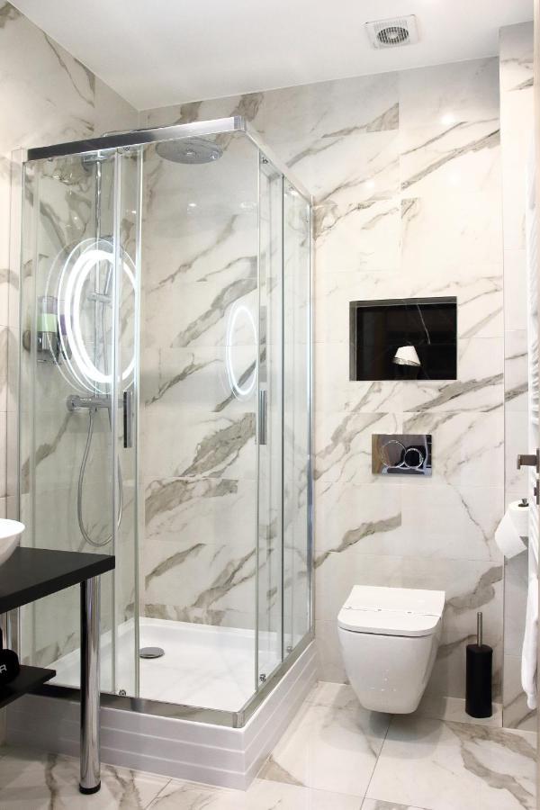 Medzilaborce Typton Hotel&Spa מראה חיצוני תמונה